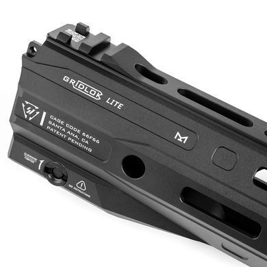 Алюмінієва цівка Strike Industries Gridlok LITE довжиною 17 дюймів для AR-15 Чорний SI-GRIDLOK-LITE-17-BK фото Orkov.net