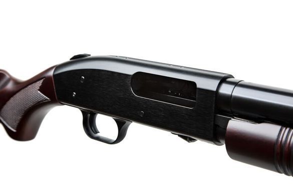 Ружьё гладкоствольное Mossberg M500A Retrograde кал.12 Black/Brown MOSSBERG-2007681 фото Orkov.net